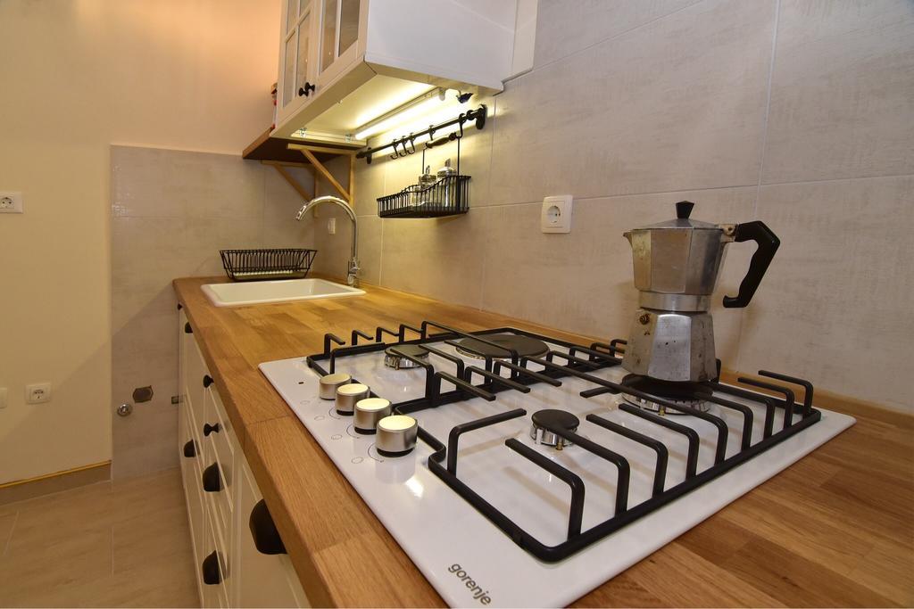 Apartment Sumic Harbour View Makarska